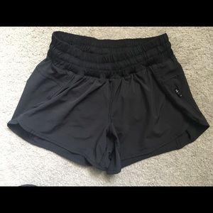 Black Lululemon tracker short